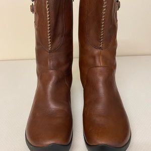 Keen Bern Baby Bern Womens Size 9.5 Brown Leather High Riding Boots